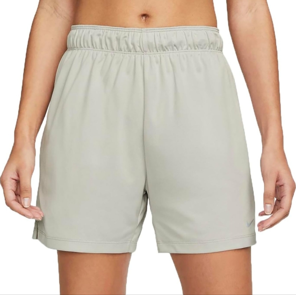 * Nike Women's MidRise DriFIT Attack Foldover Training Shorts Light Grey Size XL